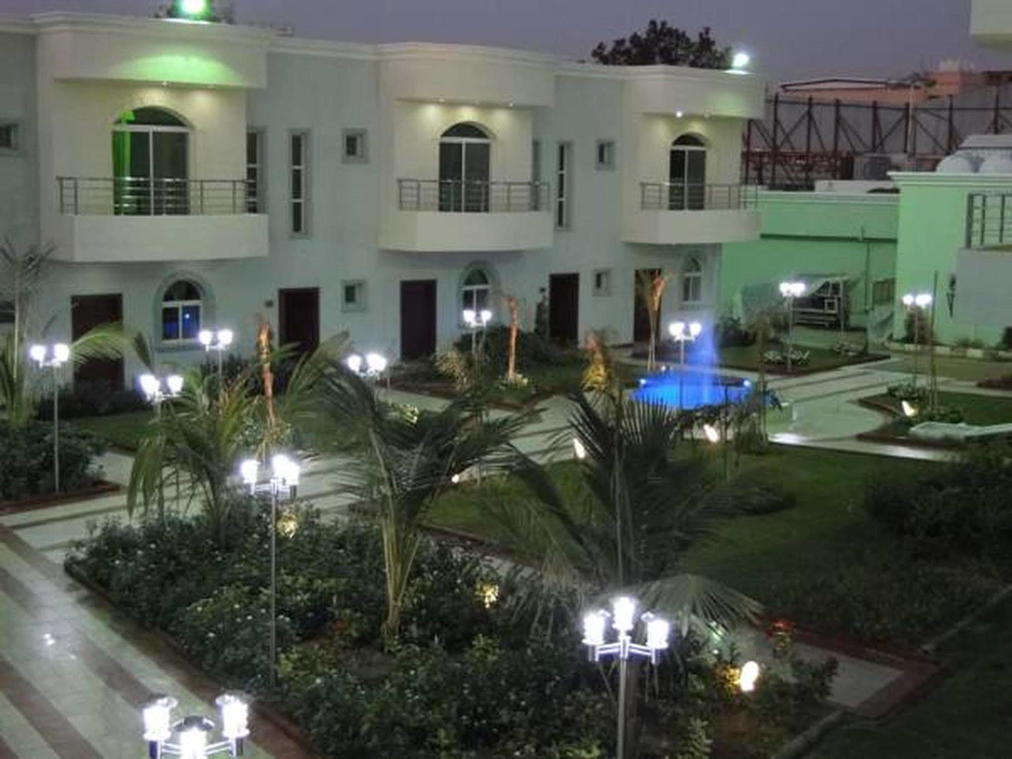 Al Waha Hotel DDjeddah Extérieur photo